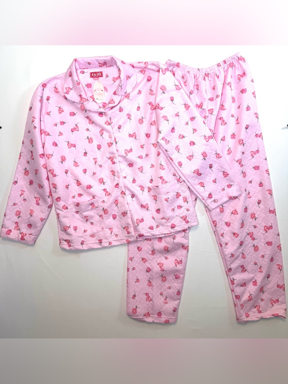 Tyzi NWT Womens Sz XL Quilted Pajama Set in Pink Roses floral Cottagecore